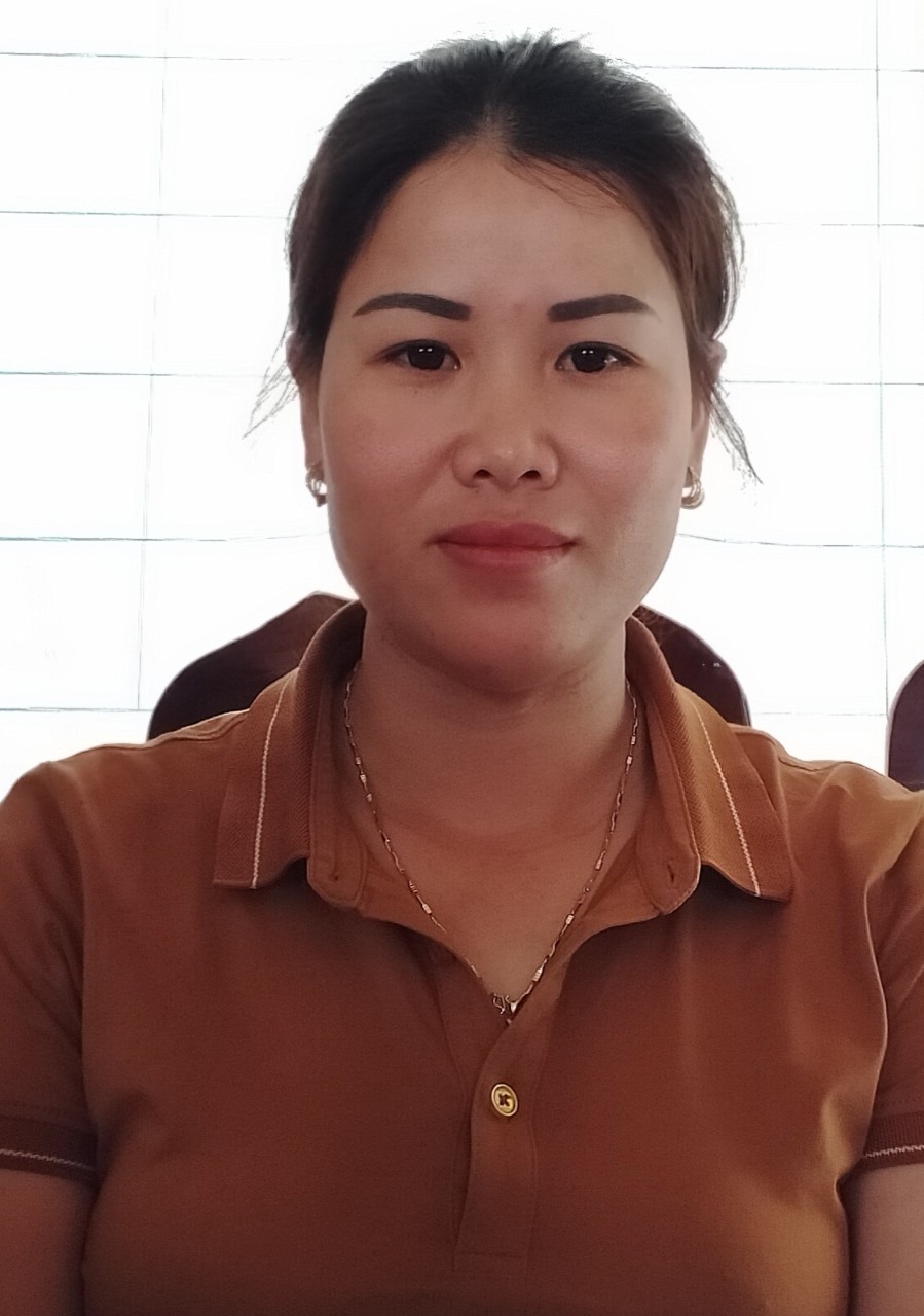 nhung.jpg